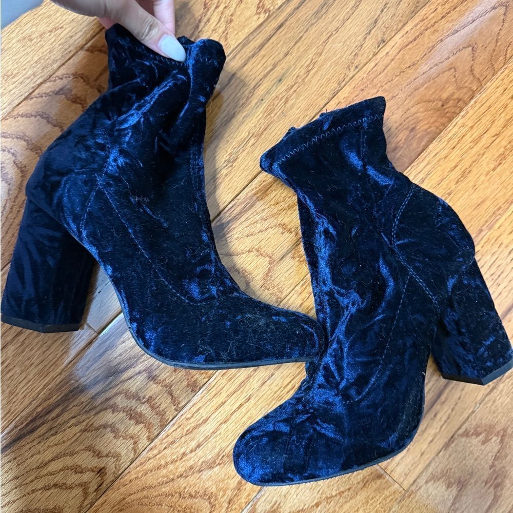 Navy Blue Velvet Booties